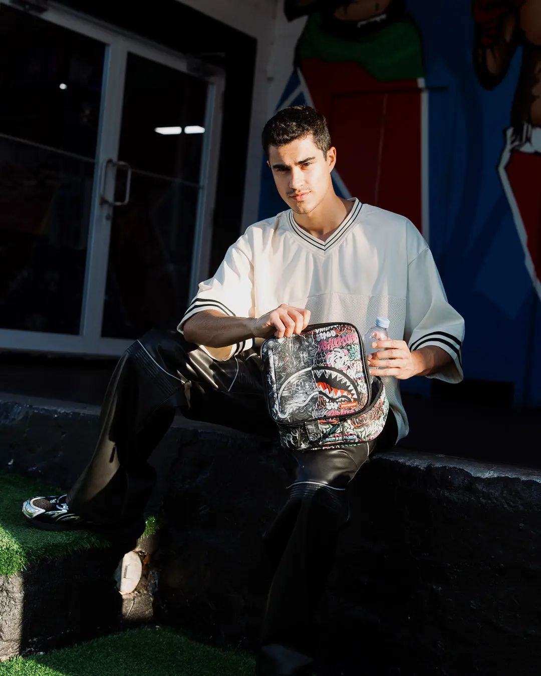 NEW CITY ANDROID LUNCHBOX - Image 4